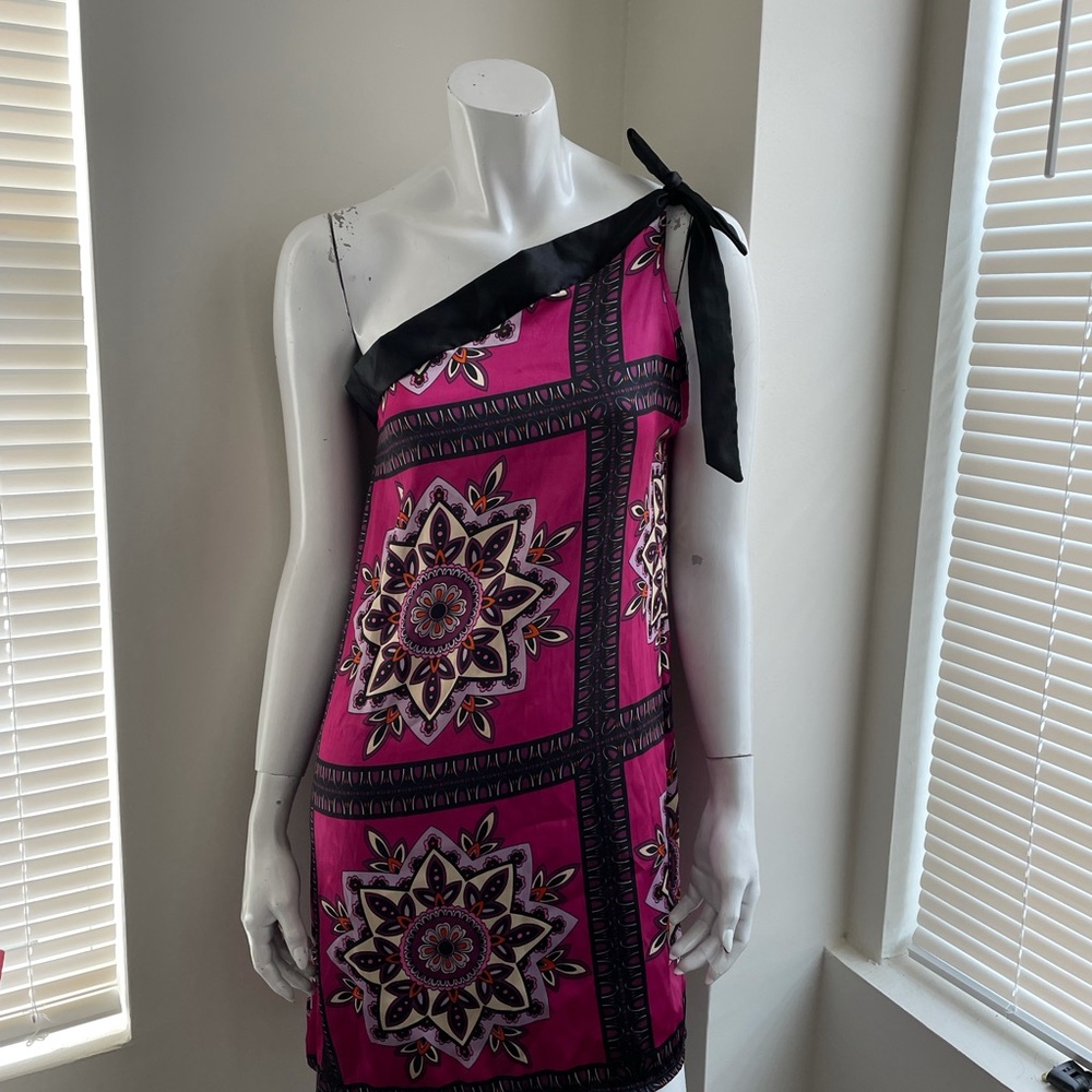 New beautiful asymmetrical dress